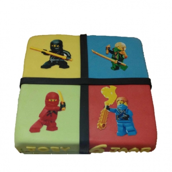 Lego ninjago taart 16 personen